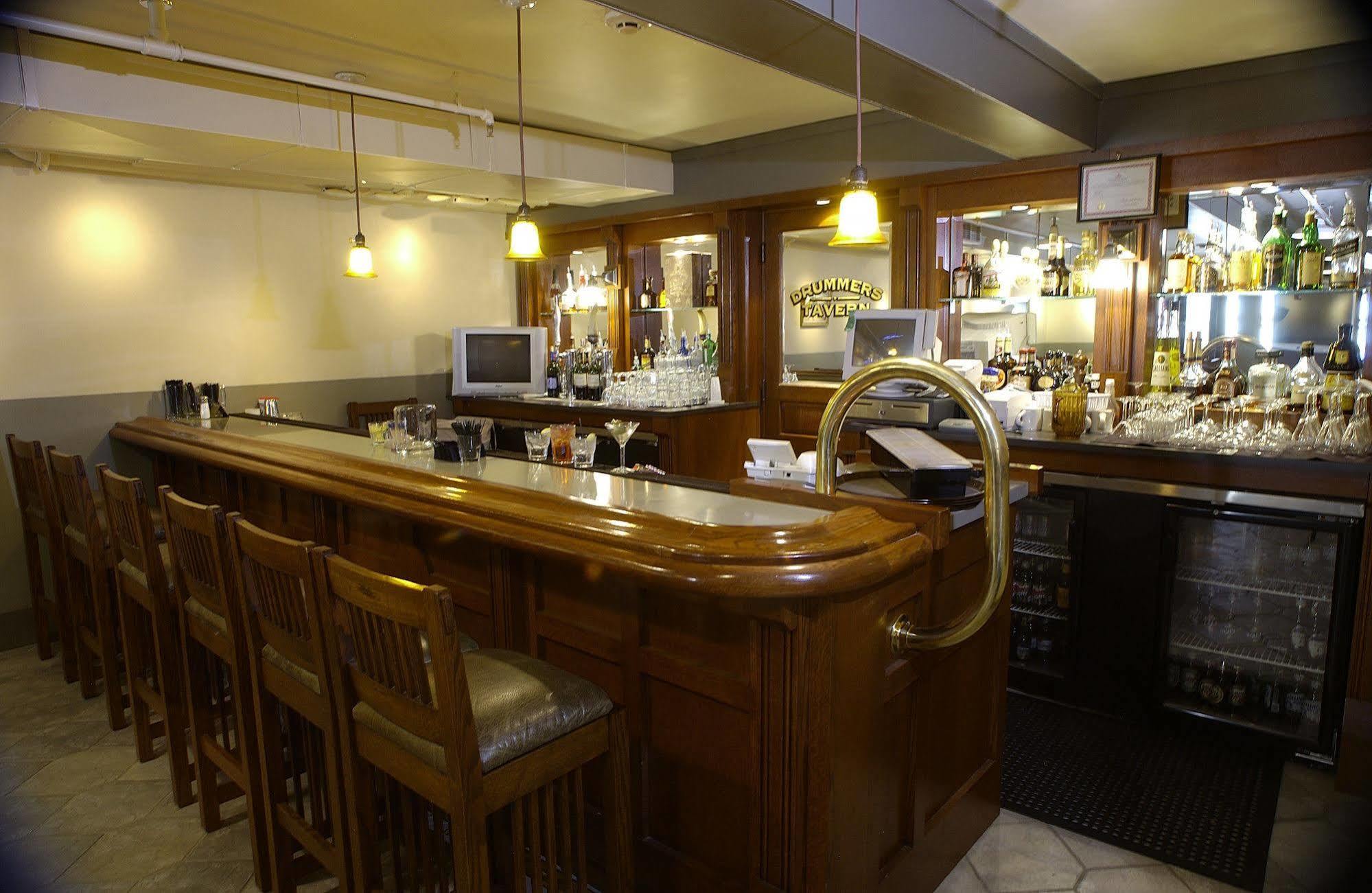 Midland Railroad Hotel Wilson Extérieur photo